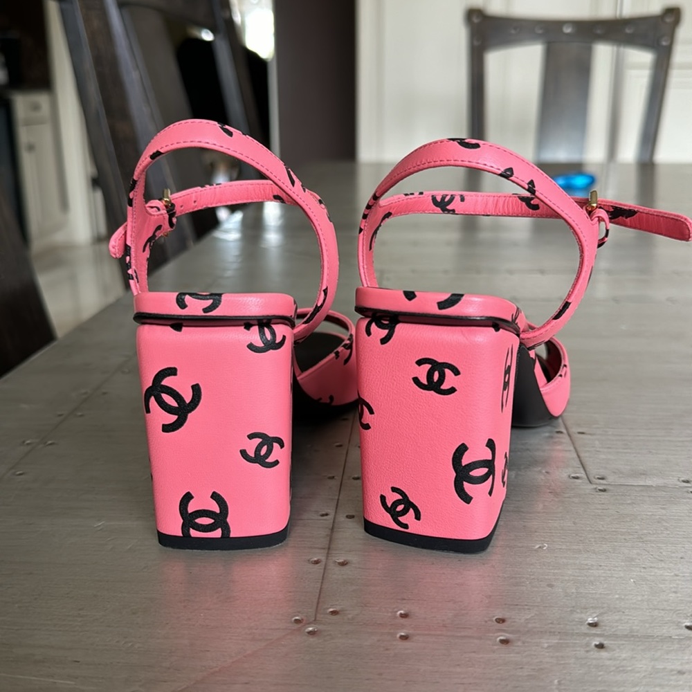 Chanel crazy cc pink black sandal pump logo shoes with box and dustbag sz 38.5 - Picture 6 of 9